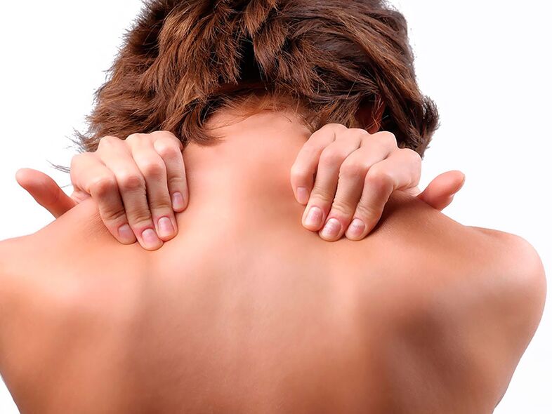 With osteochondrosis of the cervical spine, the neck muscles are tense