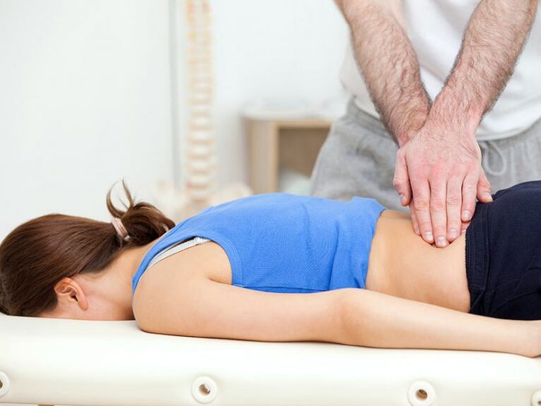Conducting therapeutic massage at 3 and 4 stages of the disease